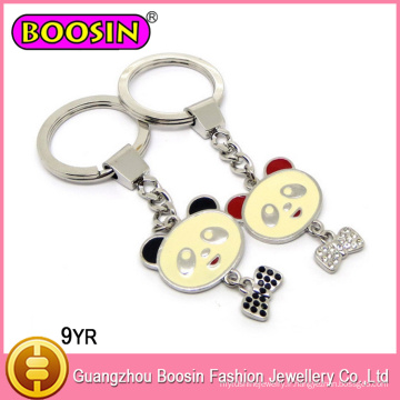 Panda Shaped Car Keychain / Fun et Creative Gifts Keyring